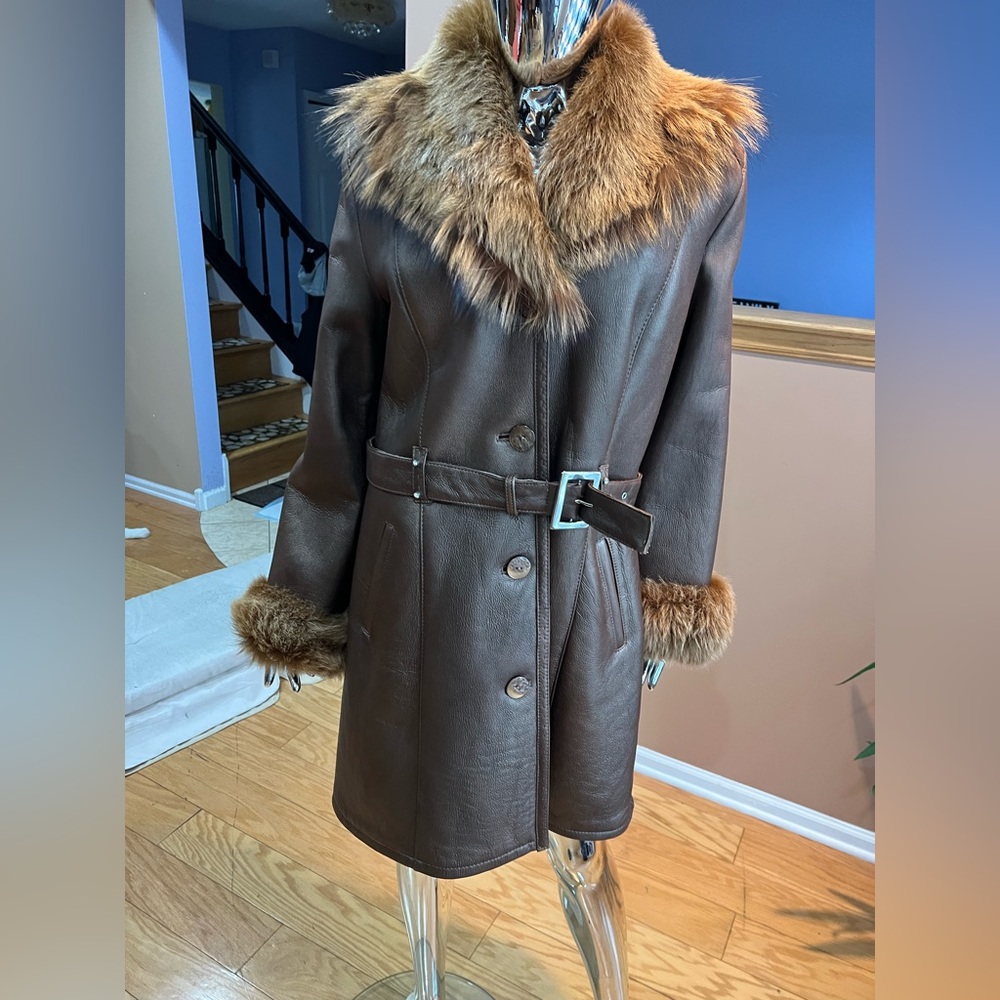 Women's shearling Real Brown Fur-Trimmed Coat-Never Worn
